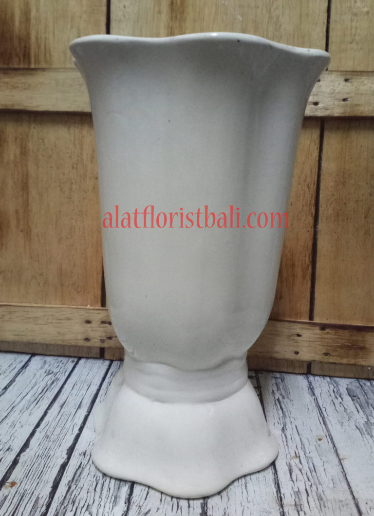 vas keramik kembung